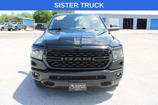 Diamond Black Crystal Pearlcoat 2023 RAM 1500 Big Horn/Lone Star