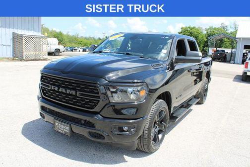 Diamond Black Crystal Pearlcoat 2023 RAM 1500 Big Horn/Lone Star