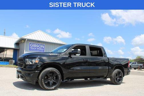 Diamond Black Crystal Pearlcoat 2023 RAM 1500 Big Horn/Lone Star