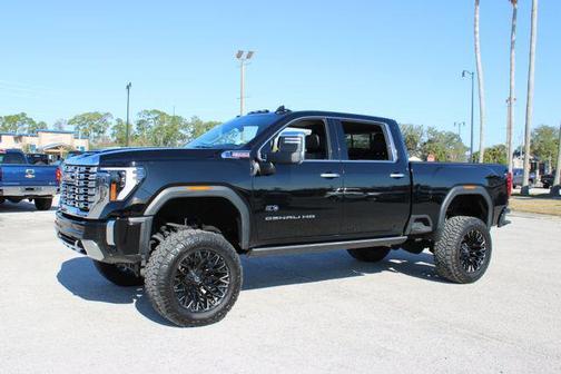 2024 GMC Sierra 2500 Denali