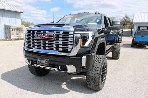 2024 GMC Sierra 2500 Denali