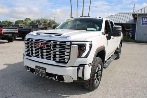 2024 GMC Sierra 2500 Denali