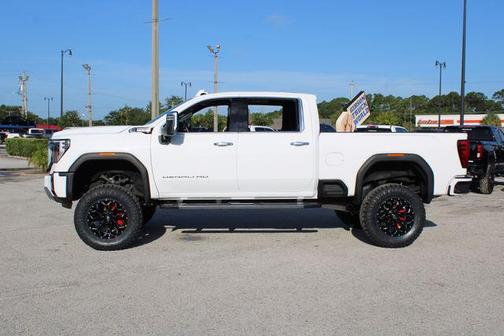 2024 GMC Sierra 2500 Denali