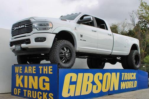 2021 RAM 3500 Laramie Crew Cab 4x4 8' Box