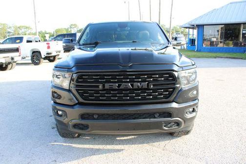 Diamond Black Crystal Pearlcoat 2022 RAM 1500 Big Horn/Lone Star