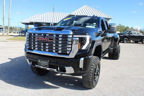 2025 GMC Sierra 3500 Denali