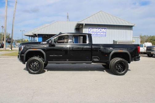 2025 GMC Sierra 3500 Denali