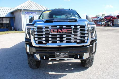 2025 GMC Sierra 3500 Denali
