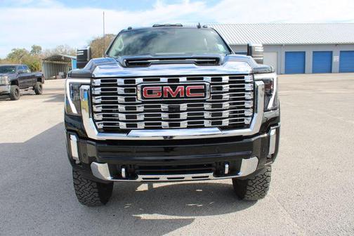 2025 GMC Sierra 3500 Denali