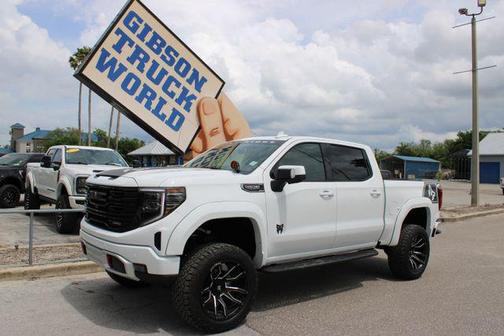 Summit White 2025 GMC Sierra 1500 AT4