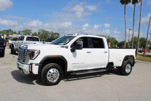 2025 GMC Sierra 3500 Denali