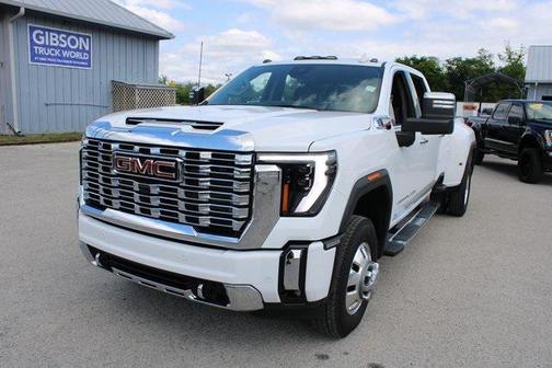 2025 GMC Sierra 3500 Denali