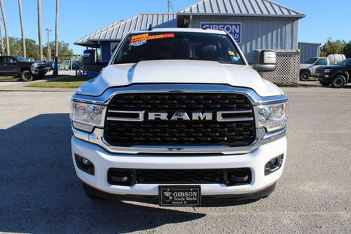 2024 RAM 2500 Big Horn Crew Cab 4x4 6'4' Box