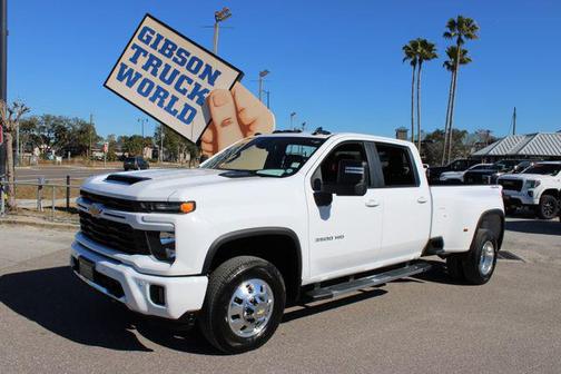 2025 Chevrolet Silverado 3500 LT