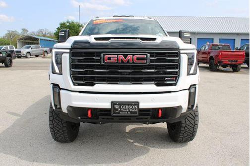 2024 GMC Sierra 2500 AT4