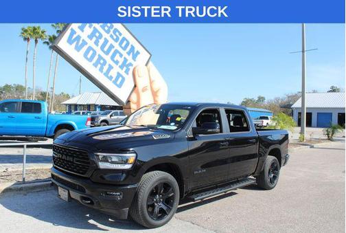 Diamond Black Crystal Pearlcoat 2026 RAM 1500 Big Horn/Lone Star