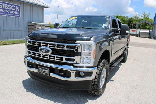 Gray Metallic 2025 Ford F-250 XLT