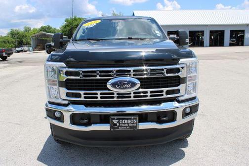 Gray Metallic 2025 Ford F-250 XLT