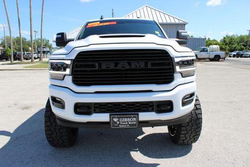 Bright White Clearcoat 2024 RAM 2500 Laramie Crew Cab 4x4 6'4' Box