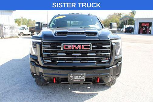 2025 GMC Sierra 2500 AT4