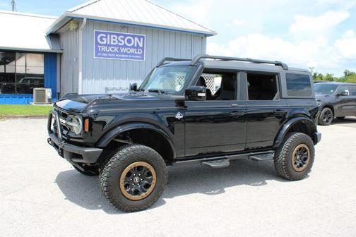 Shadow Black 2021 Ford Bronco Outer Banks