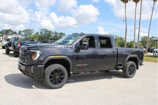2024 GMC Sierra 2500 AT4