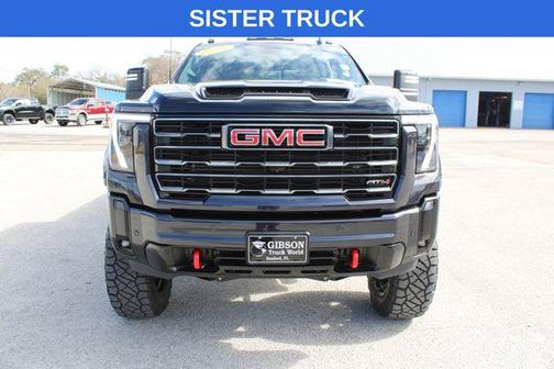2024 GMC Sierra 2500 AT4