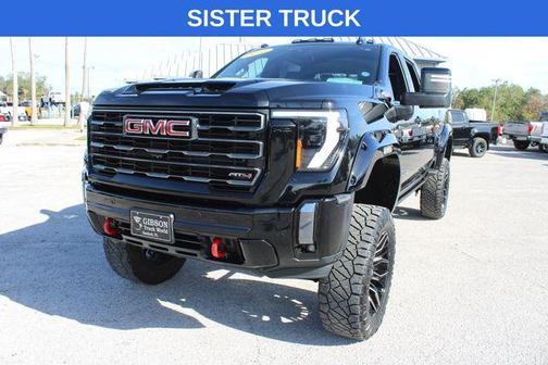 2025 GMC Sierra 2500 AT4