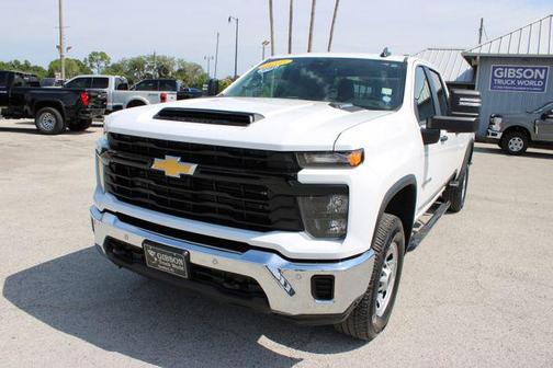 Summit White 2025 Chevrolet Silverado 2500 WT