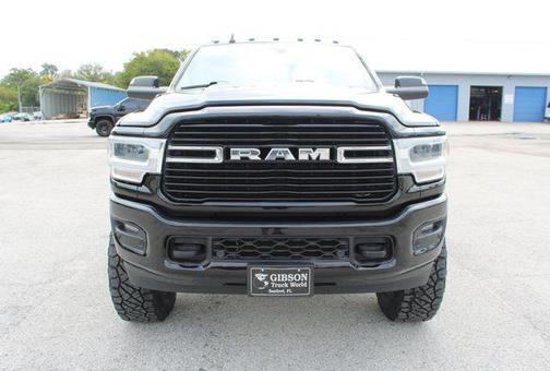 2020 RAM 2500 Big Horn Crew Cab 4X4 6'4' Box