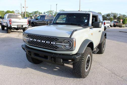 Cactus Gray 2024 Ford Bronco Badlands