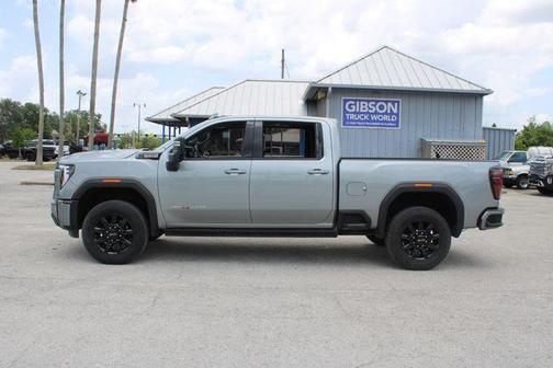 2024 GMC Sierra 2500 AT4