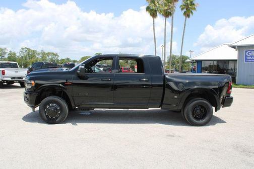 2023 RAM 3500 Limited Mega Cab 4x4 6'4' Box