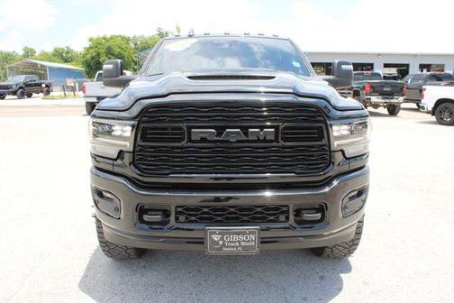 2023 RAM 3500 Limited Mega Cab 4x4 6'4' Box