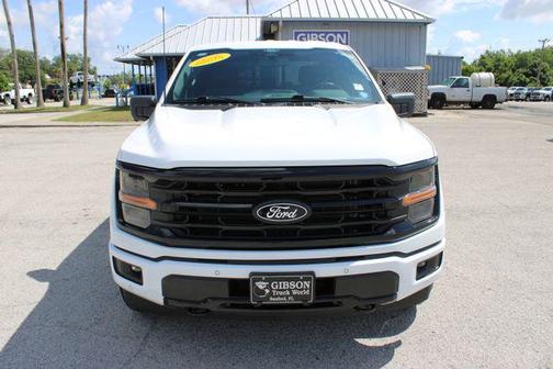 Oxford White 2024 Ford F-150 XLT