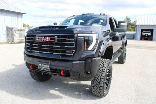 2025 GMC Sierra 2500 AT4