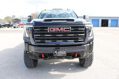 2025 GMC Sierra 2500 AT4