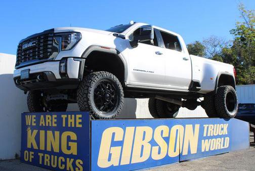 2024 GMC Sierra 3500 Denali