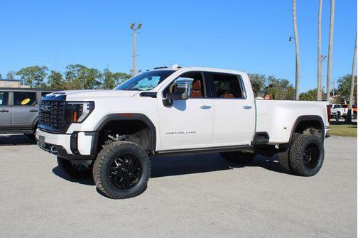 2024 GMC Sierra 3500 Denali