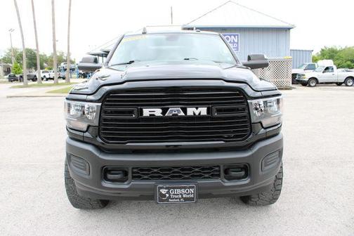Diamond Black Crystal Pearlcoat 2020 RAM 2500 Big Horn Crew Cab 4x4 6'4' Box