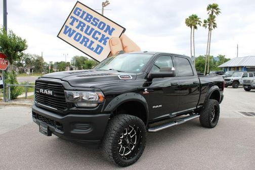 Diamond Black Crystal Pearlcoat 2020 RAM 2500 Big Horn Crew Cab 4x4 6'4' Box