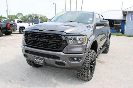 Granite Crystal Metallic Clearcoat 2024 RAM 1500 Big Horn/Lone Star
