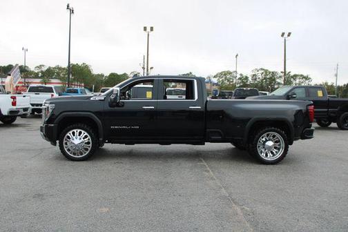 2024 GMC Sierra 3500 Denali