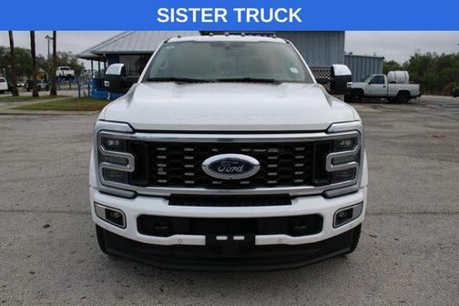 Star White Metallic Tri-Coat 2026 Ford F-450 Platinum
