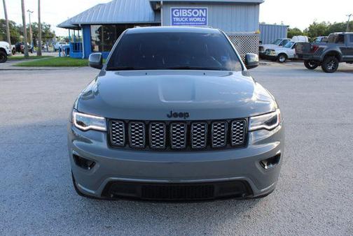 2022 Jeep Grand Cherokee Laredo