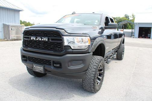 2022 RAM 2500 Tradesman Crew Cab 4x4 8' Box