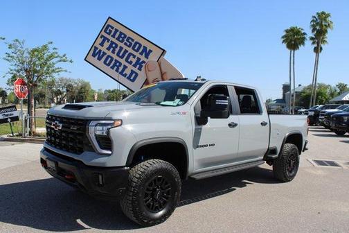 2024 Chevrolet Silverado 2500 4WD Crew Cab Standard Bed ZR2