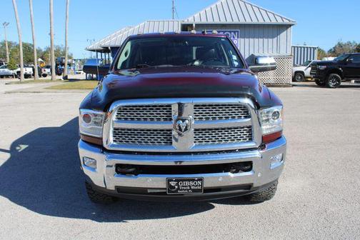 2018 RAM 2500 Laramie Crew Cab 4x4 6'4' Box