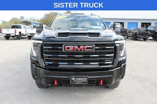 2025 GMC Sierra 2500 AT4