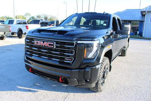 Onyx Black 2025 GMC Sierra 2500 AT4